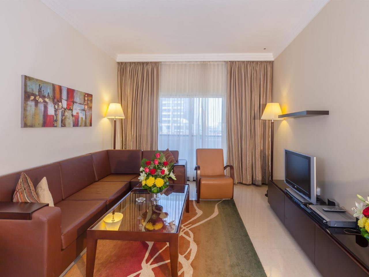 Flora Park Deluxe Hotel Apartments Dubaï Extérieur photo